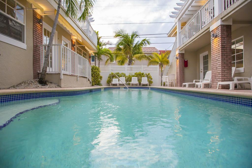 Coconut Inn Pass-A-Grille Beach St Pete Beach Kültér fotó